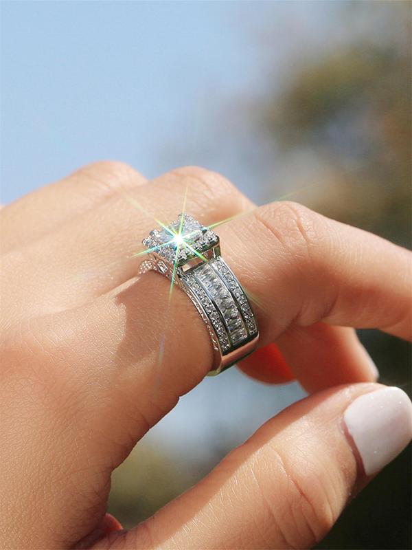 S925 Sterling Silver Luxury Gorgeous Artificial Crystal Decor Ring