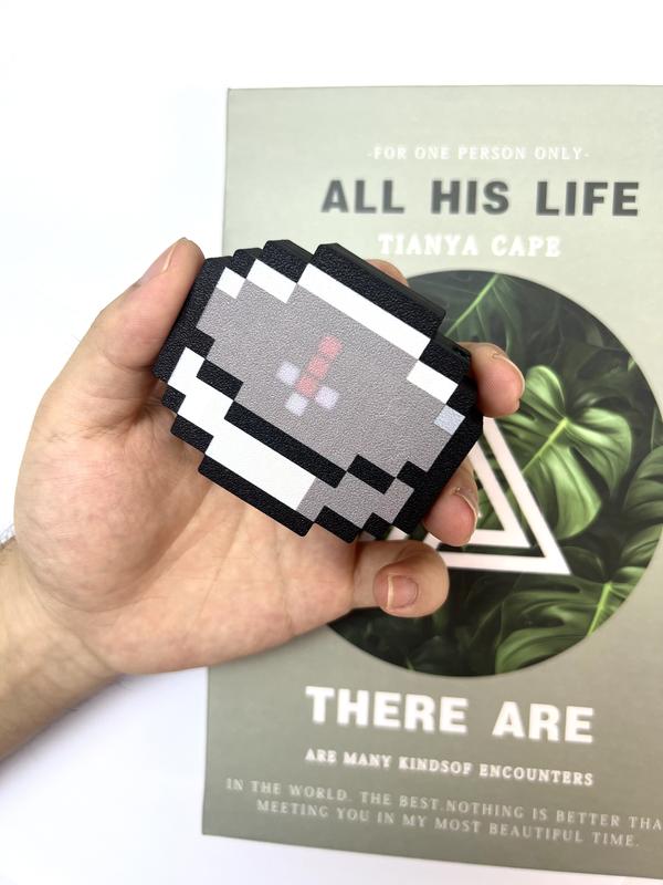 Trendy Pixel Compass Toy Keychain